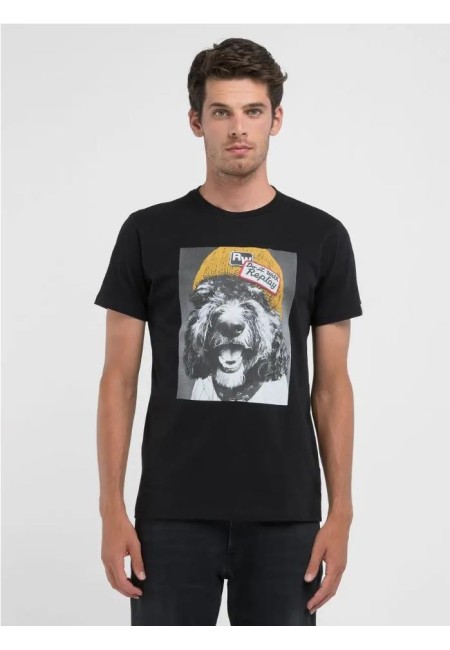 Camiseta Replay.