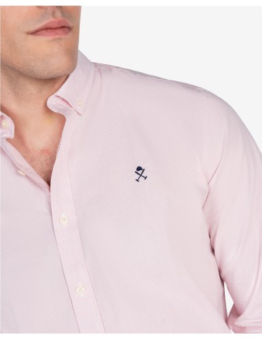 Camisa Harper & Neyer.