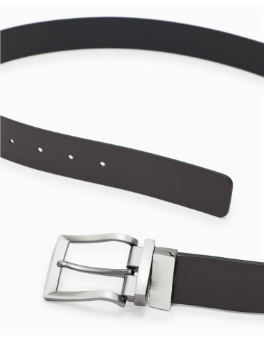 Cinturón Armani Exchange.