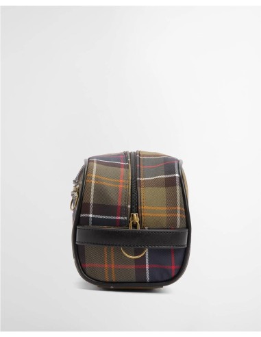 Neceser Barbour