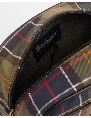 Neceser Barbour