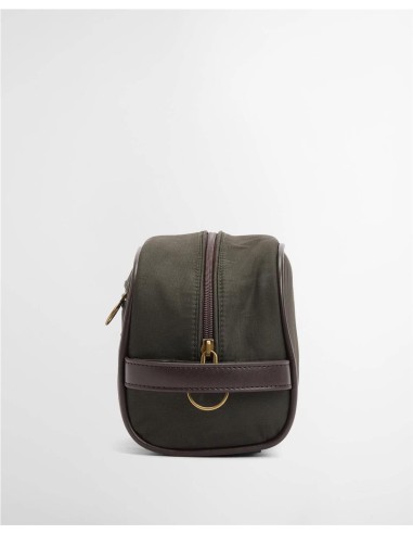 Neceser Barbour
