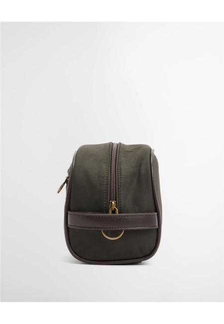 Neceser Barbour