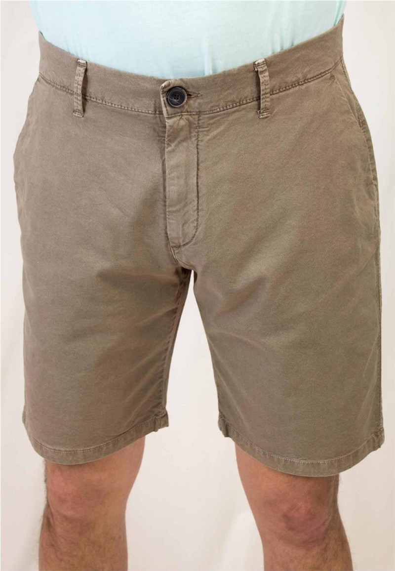 Bermudas Patadegayo 2